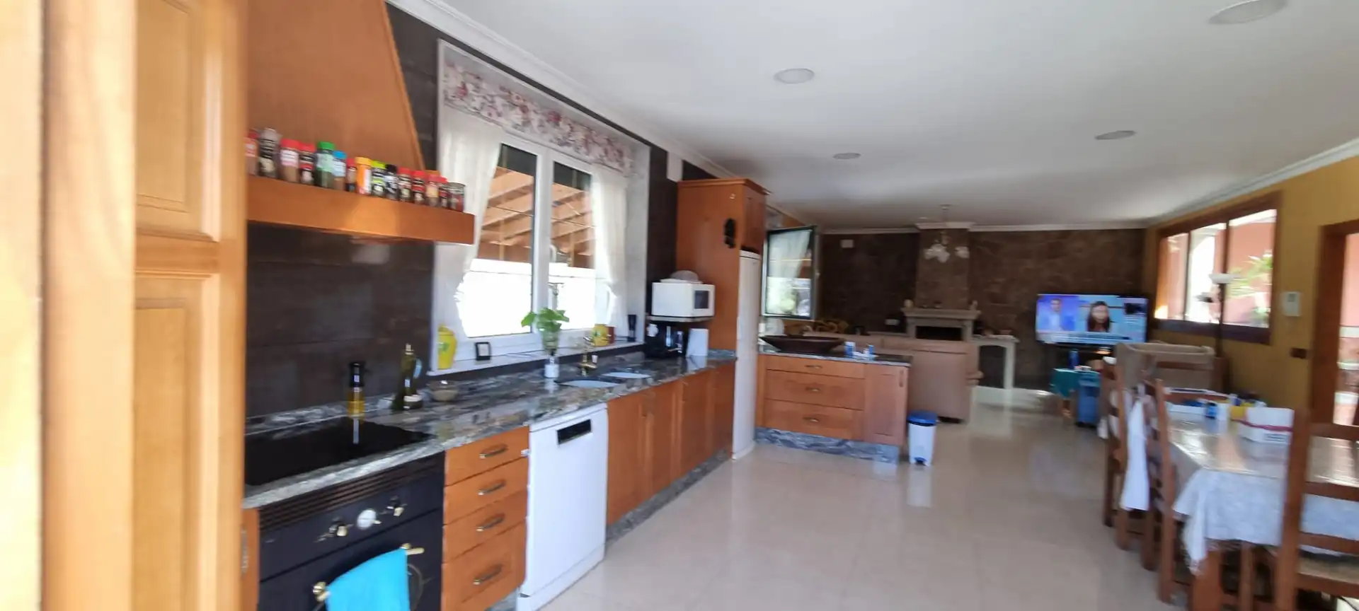 Cuina de Casa o xalet en venda en Moralzarzal amb Aire condicionat, Calefacció i Jardí privat