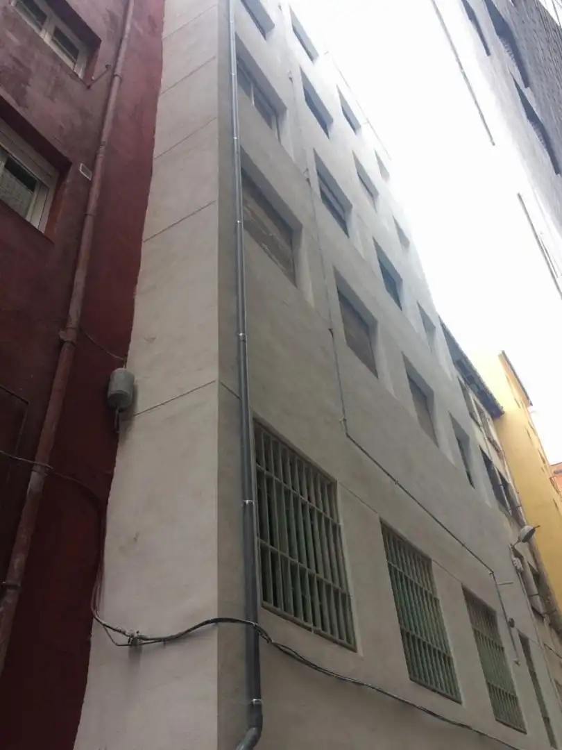 Vista exterior de Edifici en venda en Ponferrada
