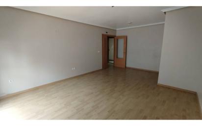 Flat for sale in Ocaña  with Private garden, Parquet flooring and Terrace