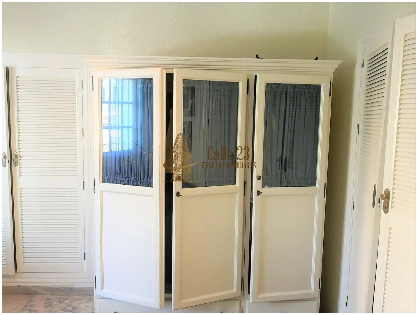 Habitación de Edificio en venta en Huelva