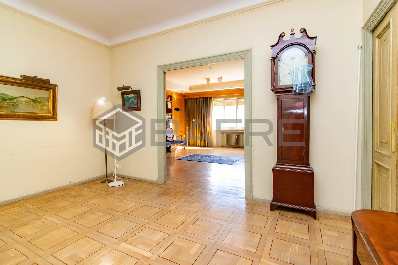 Sala d'estar de Pis en venda en Madrid amb Calefacció, Parquet i Traster