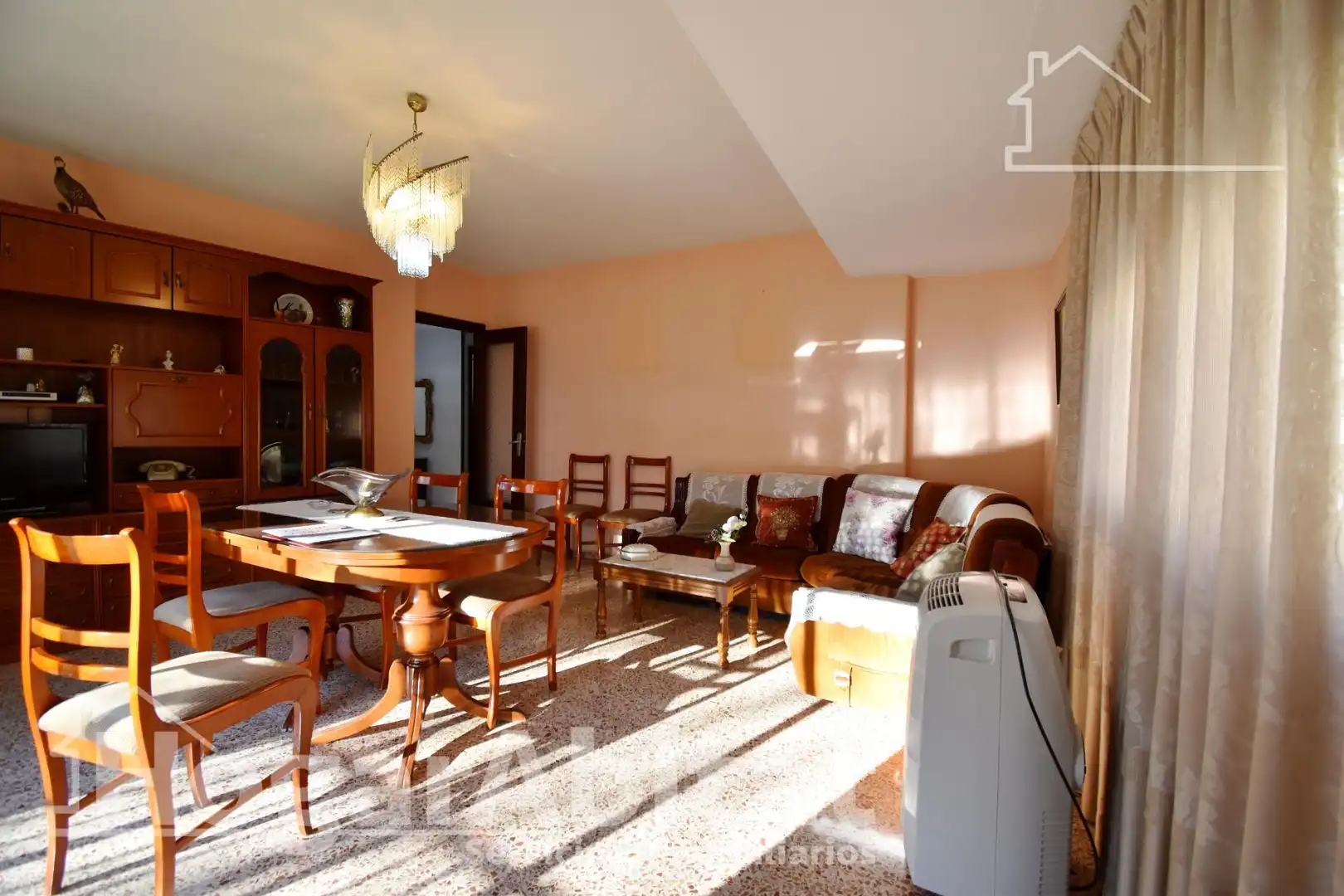 Sala de estar de Piso en venta en Oliva con Terraza, Amueblado y Balcón