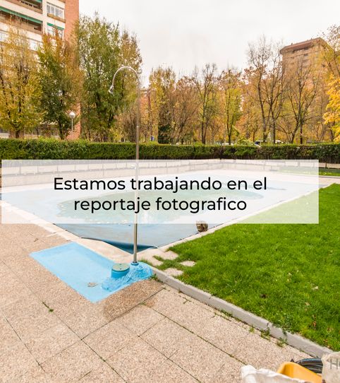 Foto 2 de Piso en venta en Calle de Santiago de Compostela, La Paz, Madrid Capital