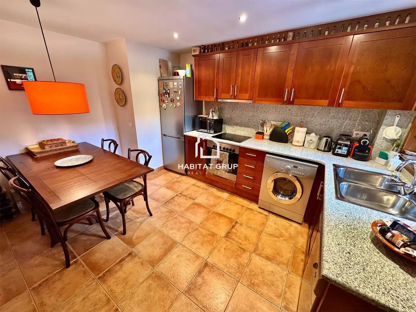 Cocina de Dúplex en venta en Alp con Calefacción, Terraza y Trastero