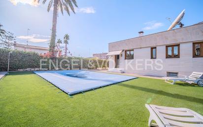 Swimming pool of House or chalet for sale in Elche / Elx  with Air Conditioner, Heating and Private garden