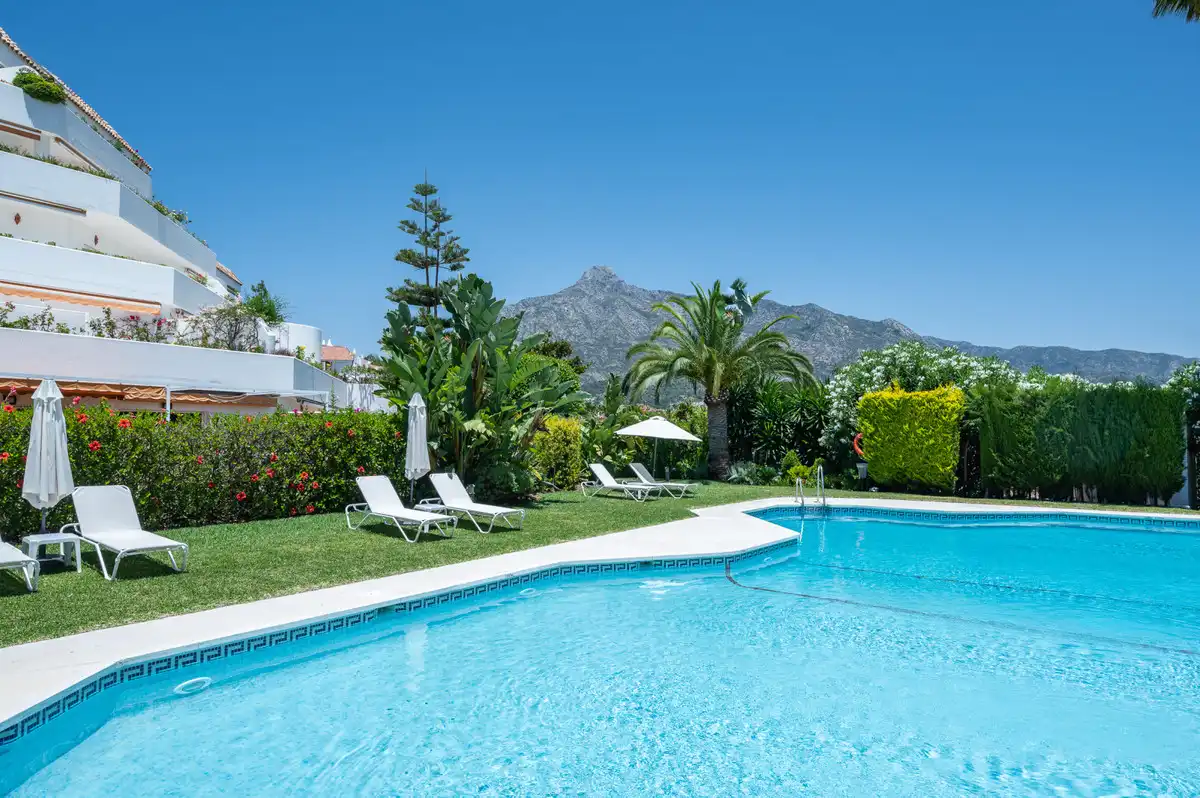 Penthouse with terrace for sale in Milla de Oro, imagen 10