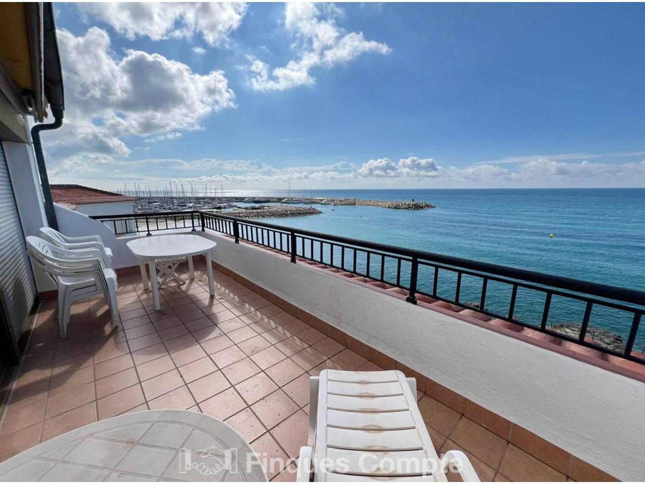 Terraza de Apartamento en venta en Roda de Berà con Terraza y Alarma