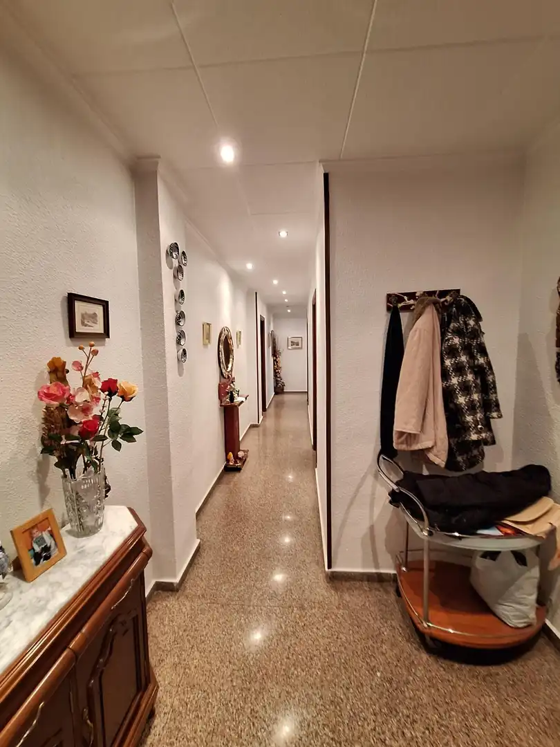Piso en venta en Elche / Elx con Balcón