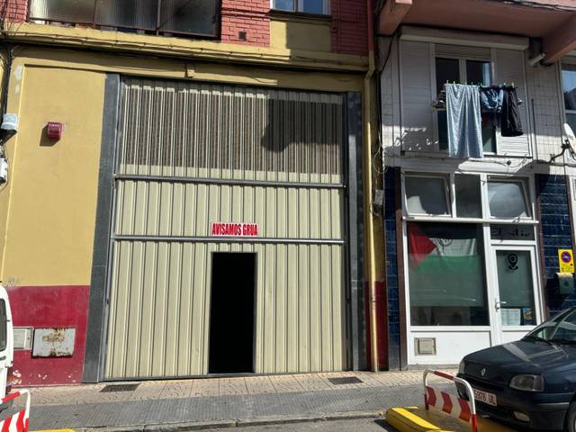 Garaje en Venta en Torrelavega - Calle TORRES QUEVEDO en Inmobiliaria - Barreda