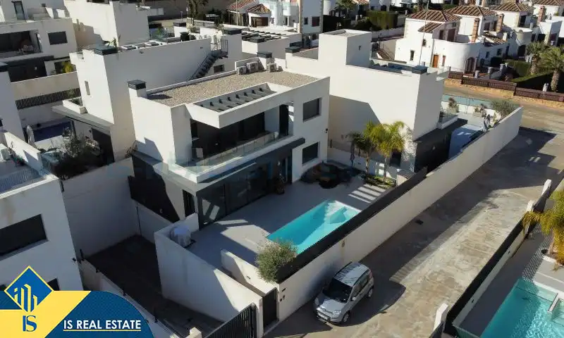 Villa con piscina in vendita a Algorfa, imagen 9