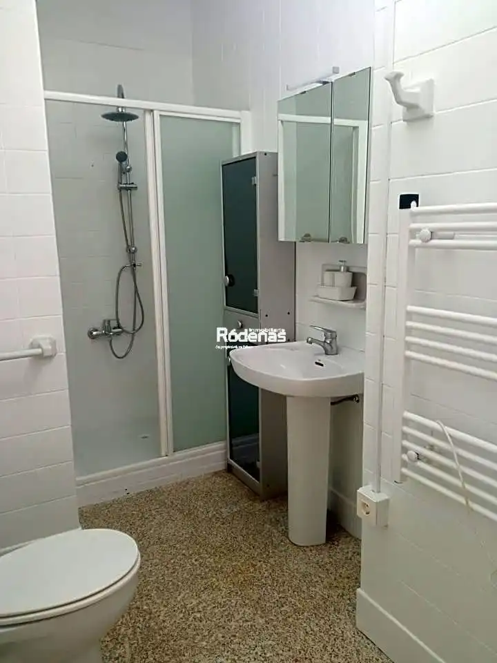 Bathroom of Flat for rent in Jumilla  with Air Conditioner, Heating and Terrace