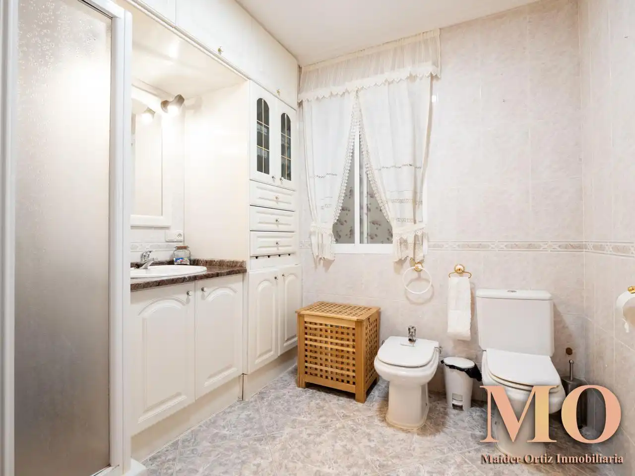 Badezimmer von Wohnung zum Verkauf in Bergara mit Heizung