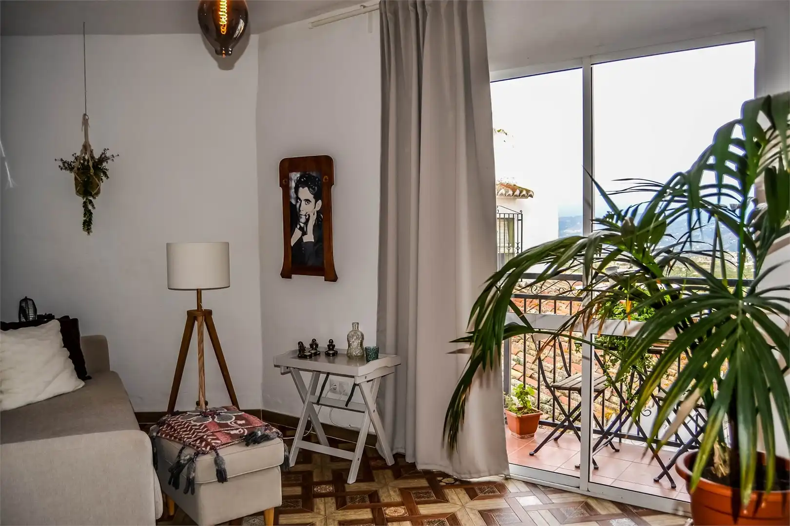 Habitación de Casa o chalet en venta en Iznate con Amueblado