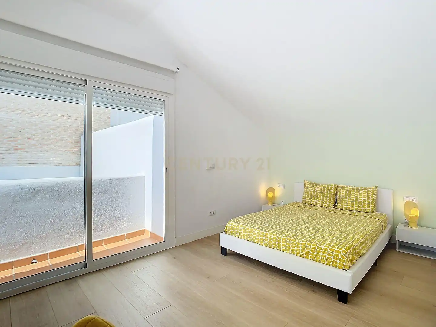 Schlafzimmer von Haus oder Chalet zum Verkauf in Benalmádena mit Klimaanlage, Balkon und Alarm