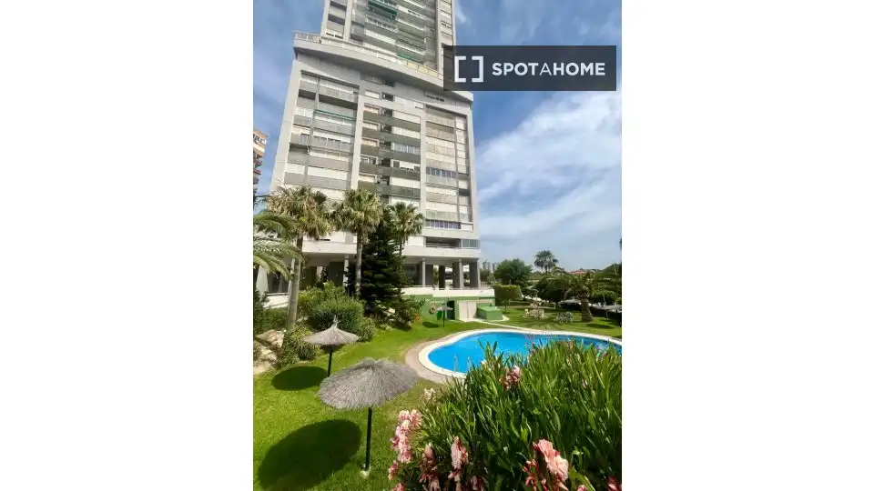 Zimmer in Playa Poniente