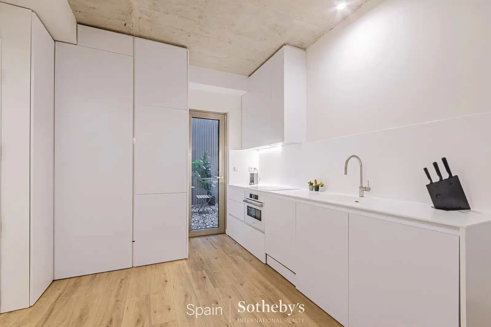 Apartament amb ascensor en venda a Ciutat Vella, imagen 2