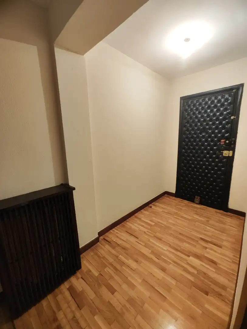 Habitación de Piso de alquiler en Santiago de Compostela  con Calefacción, Parquet y Horno
