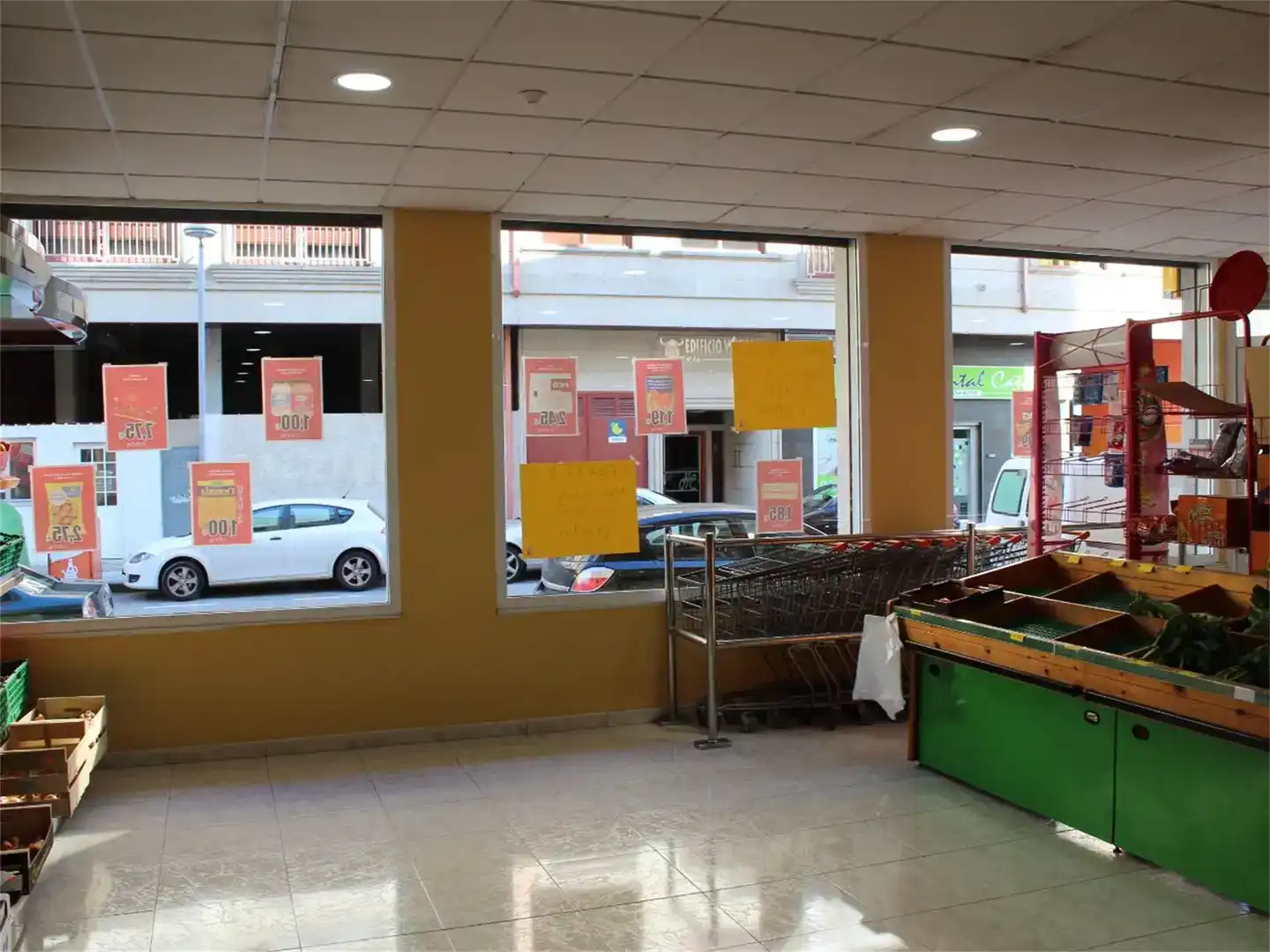 Local de alquiler en Catoira