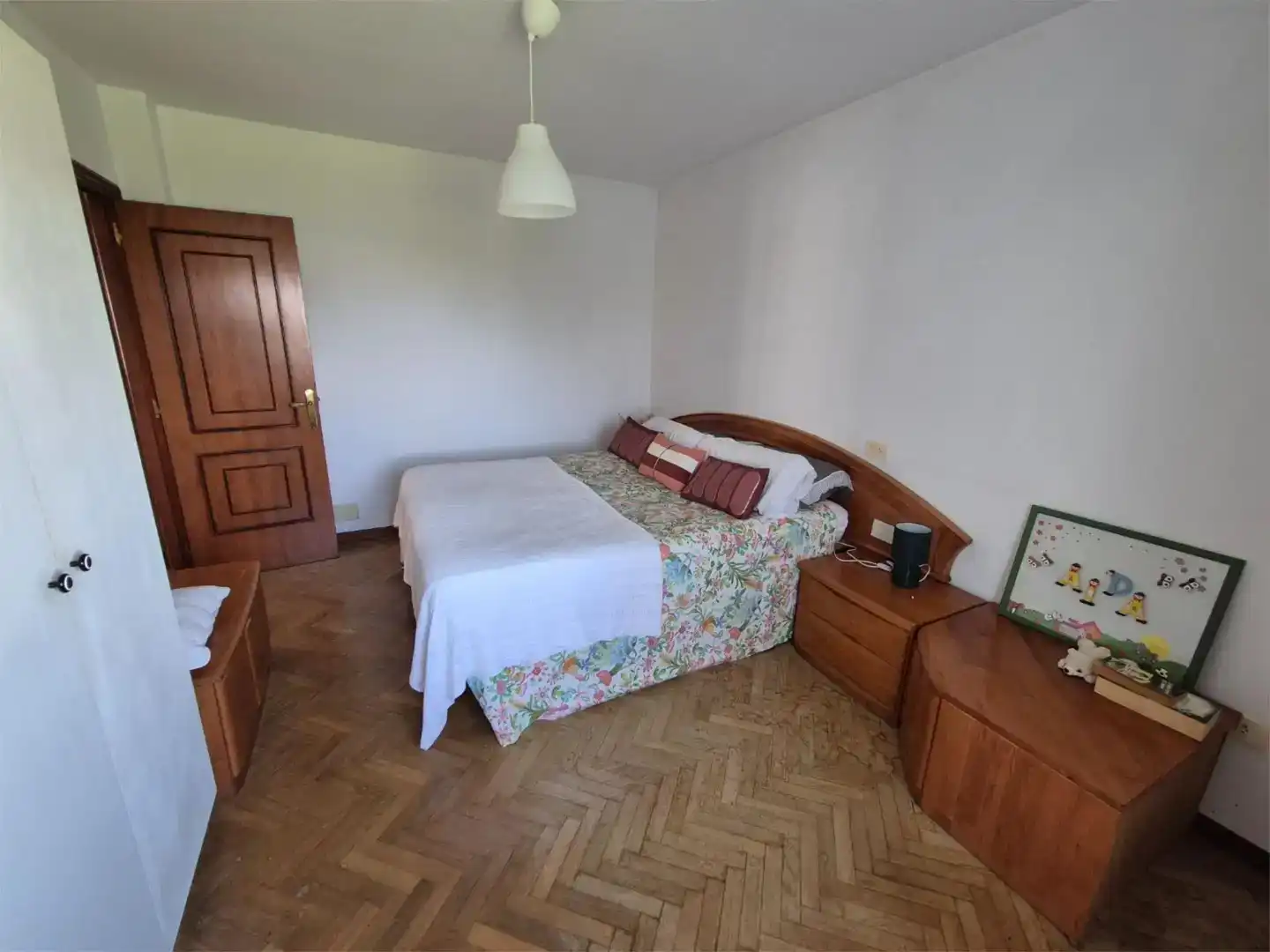 Dormitori de Casa o xalet en venda en Cabana de Bergantiños amb Jardí privat, Parquet i Traster