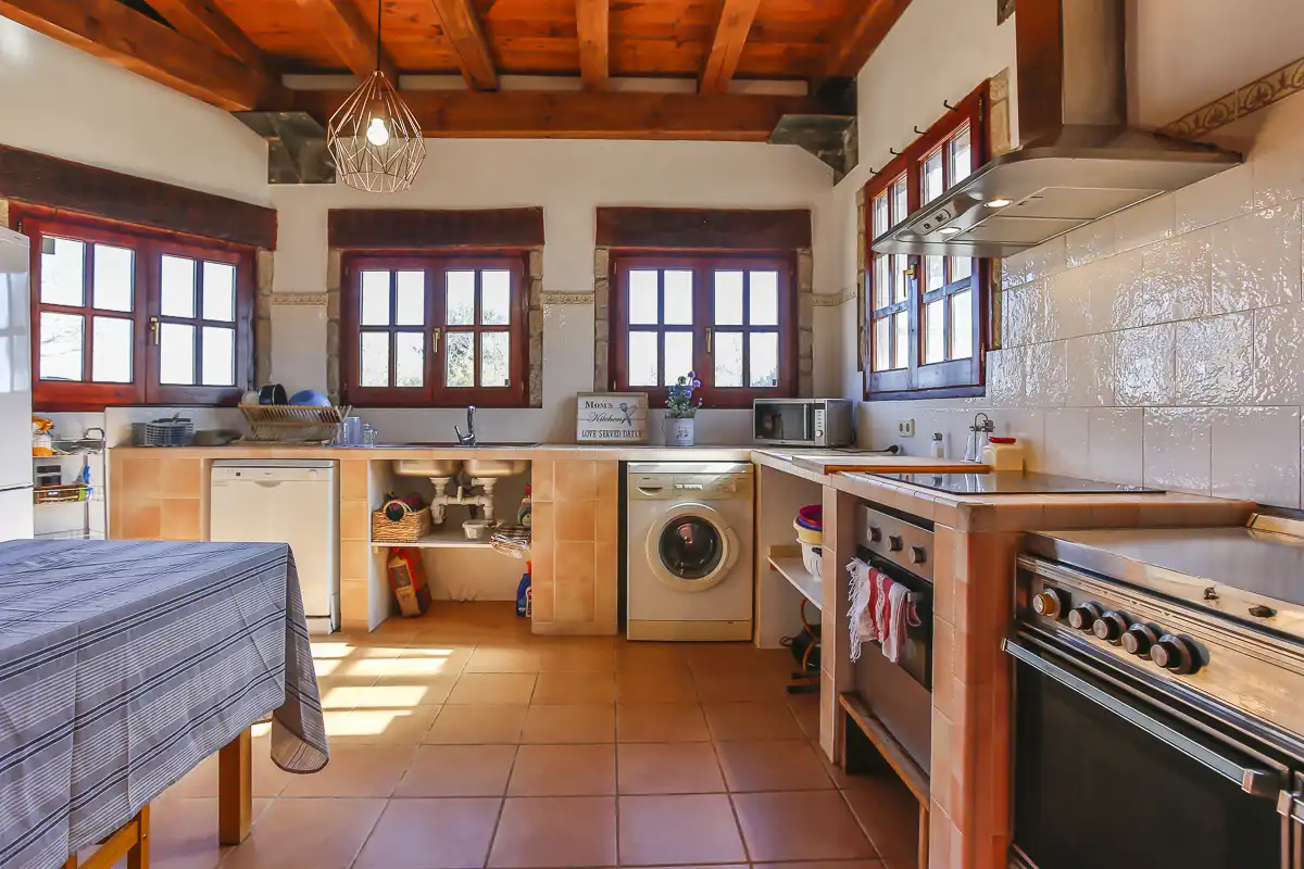 Kitchen of Country homes for sale in Aguilar de Segarra  with Heating, Swimming Pool and Internet