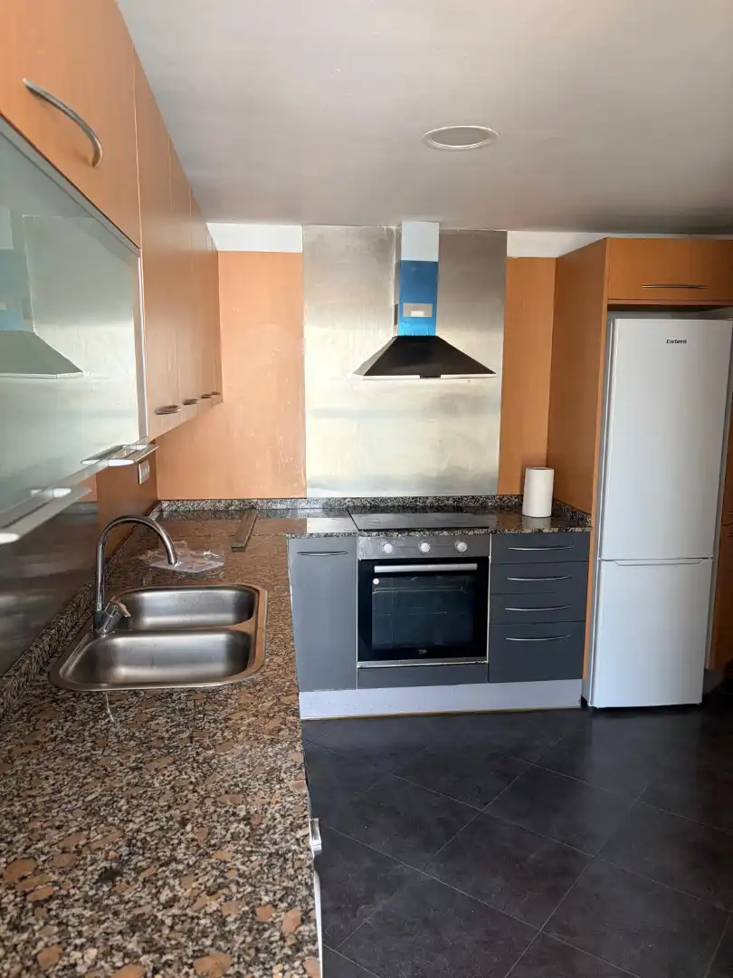 Flat for rent in Valencia, Valencia