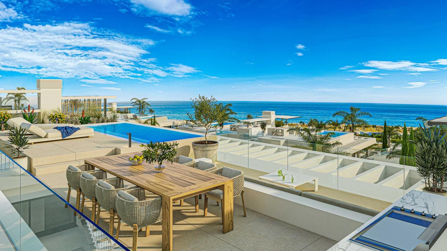 Terraza de Ático en venta en Marbella con Aire acondicionado, Calefacción y Jardín privado