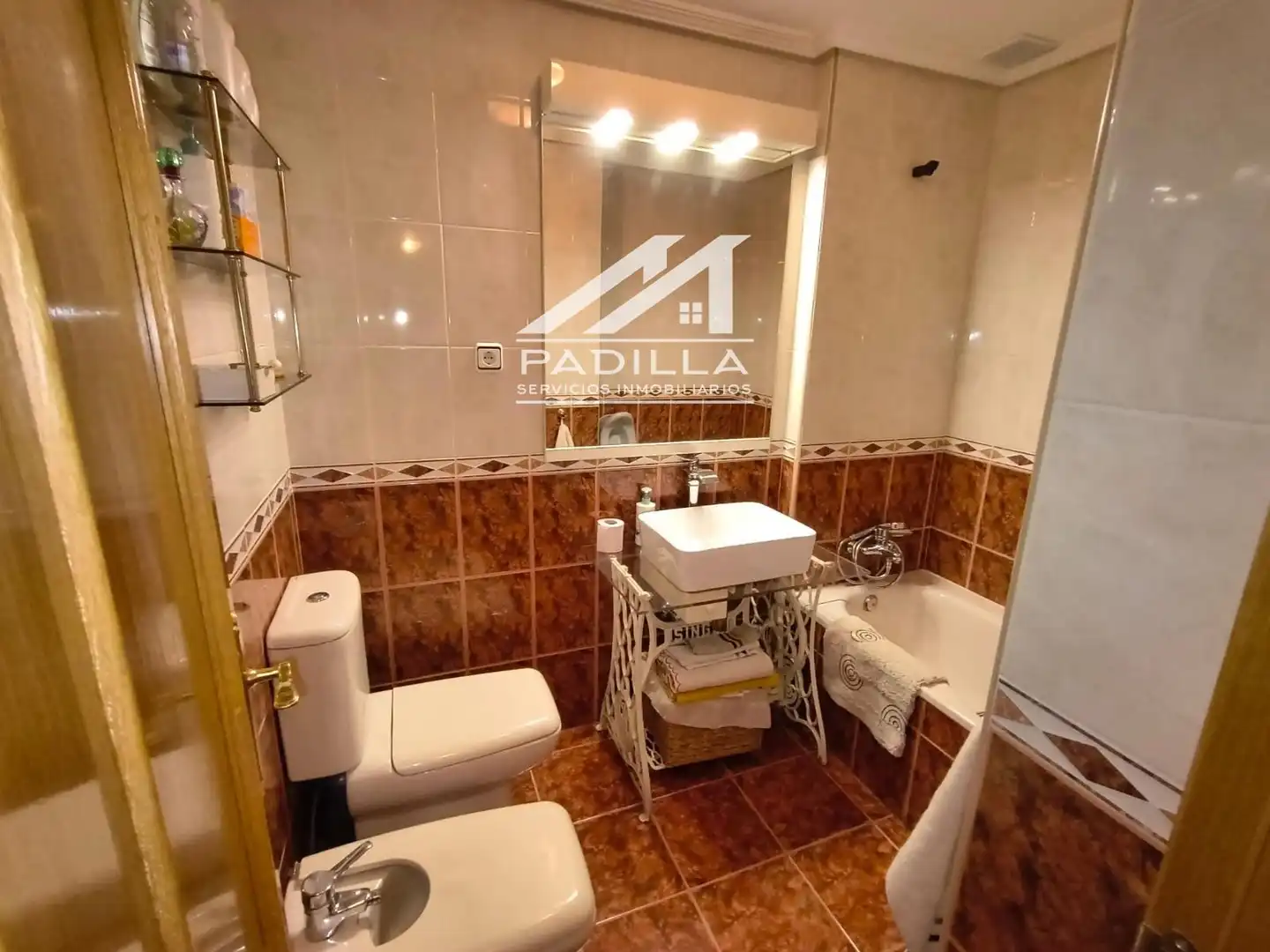 Baño de Piso en venta en Talavera de la Reina con Aire acondicionado, Calefacción y Terraza