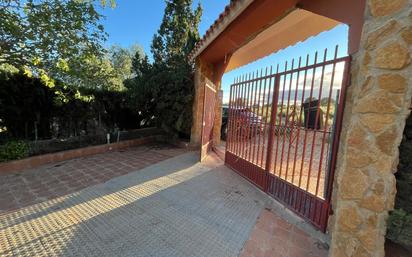 Exterior view of House or chalet for sale in Turís