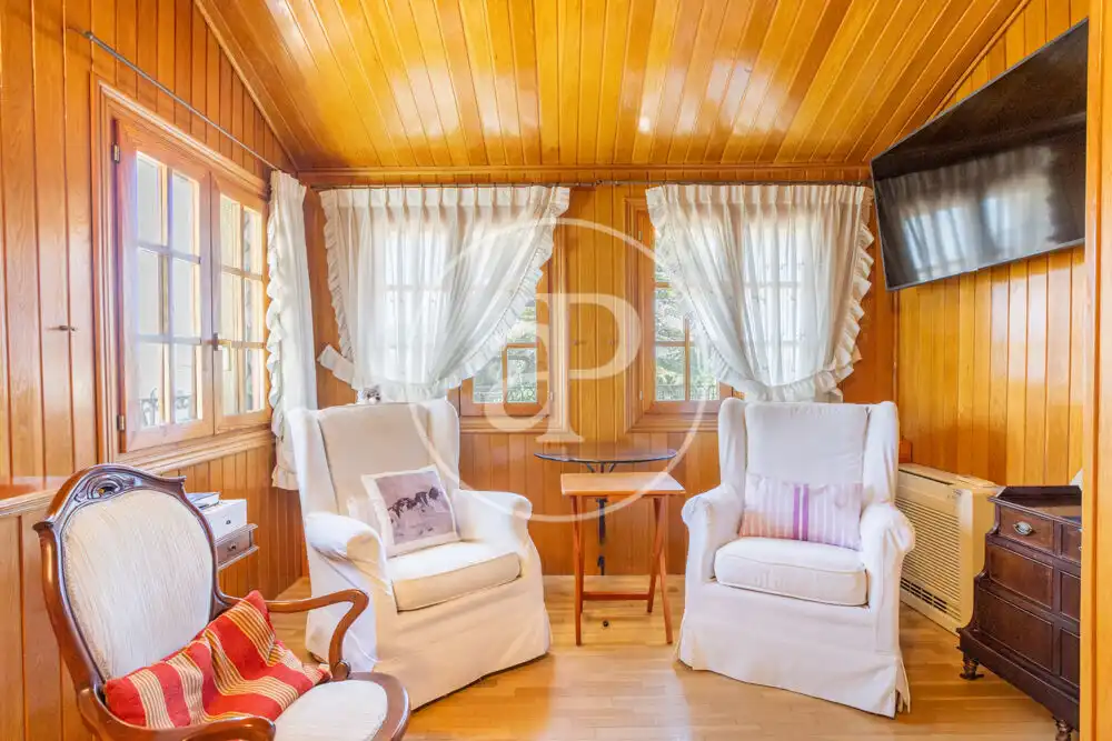 Sala de estar de Casa o chalet en venta en Paterna con Aire acondicionado, Calefacción y Jardín privado