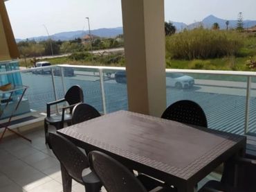 Apartament amb balcó de lloguer a Avinguda País Valencià 11