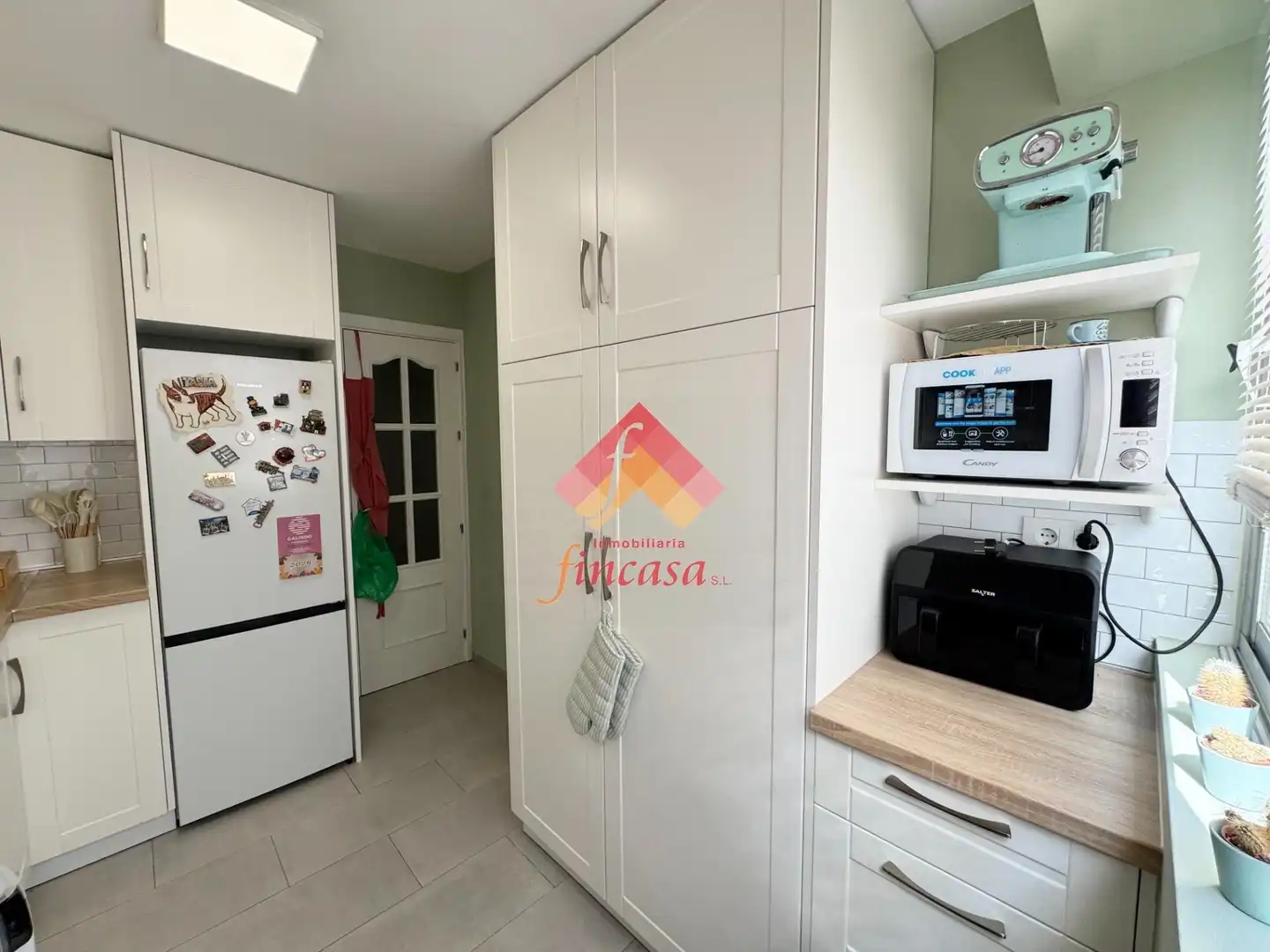 Kitchen of Flat for sale in Ronda  with Terrace and Storage room