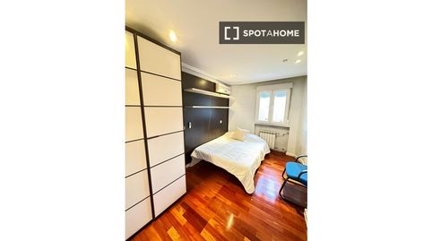 Photo 5 of Flat for rent in Comillas, Madrid Capital