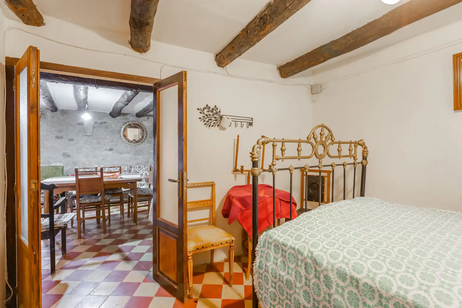 Dormitori de Casa o xalet en venda en Sos del Rey Católico amb Calefacció