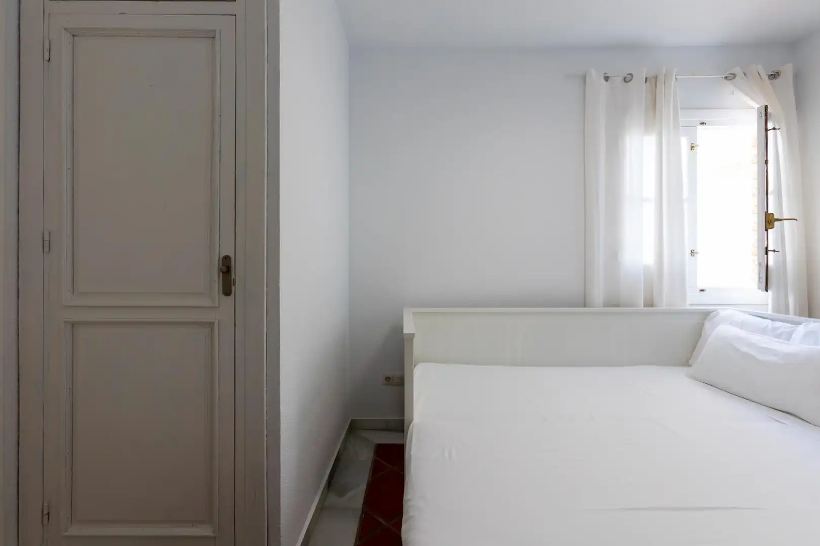 Habitación de Casa o chalet en venta en Almuñécar con Aire acondicionado, Jardín privado y Terraza