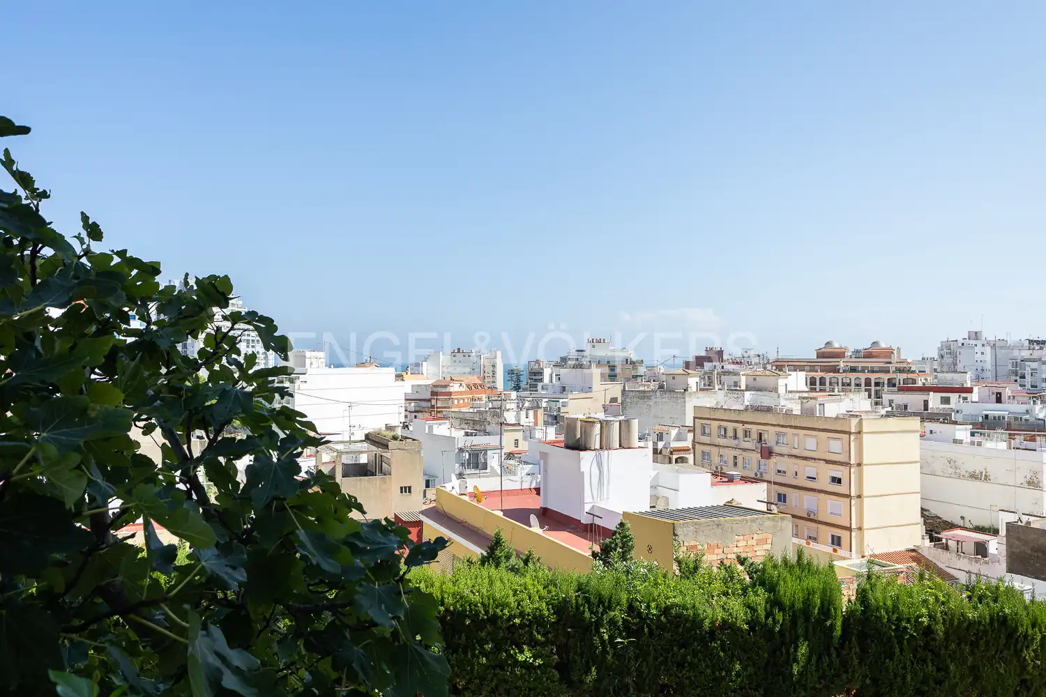 Vista exterior de Casa o xalet en venda en Cullera amb Aire condicionat, Calefacció i Jardí privat