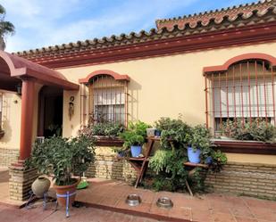 Exterior view of House or chalet for sale in Chiclana de la Frontera  with Private garden, Terrace and Storage room