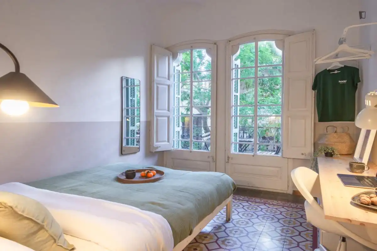 Dormitori de Apartament per a compartir en  Palma de Mallorca amb Moblat, Forn i Rentadora