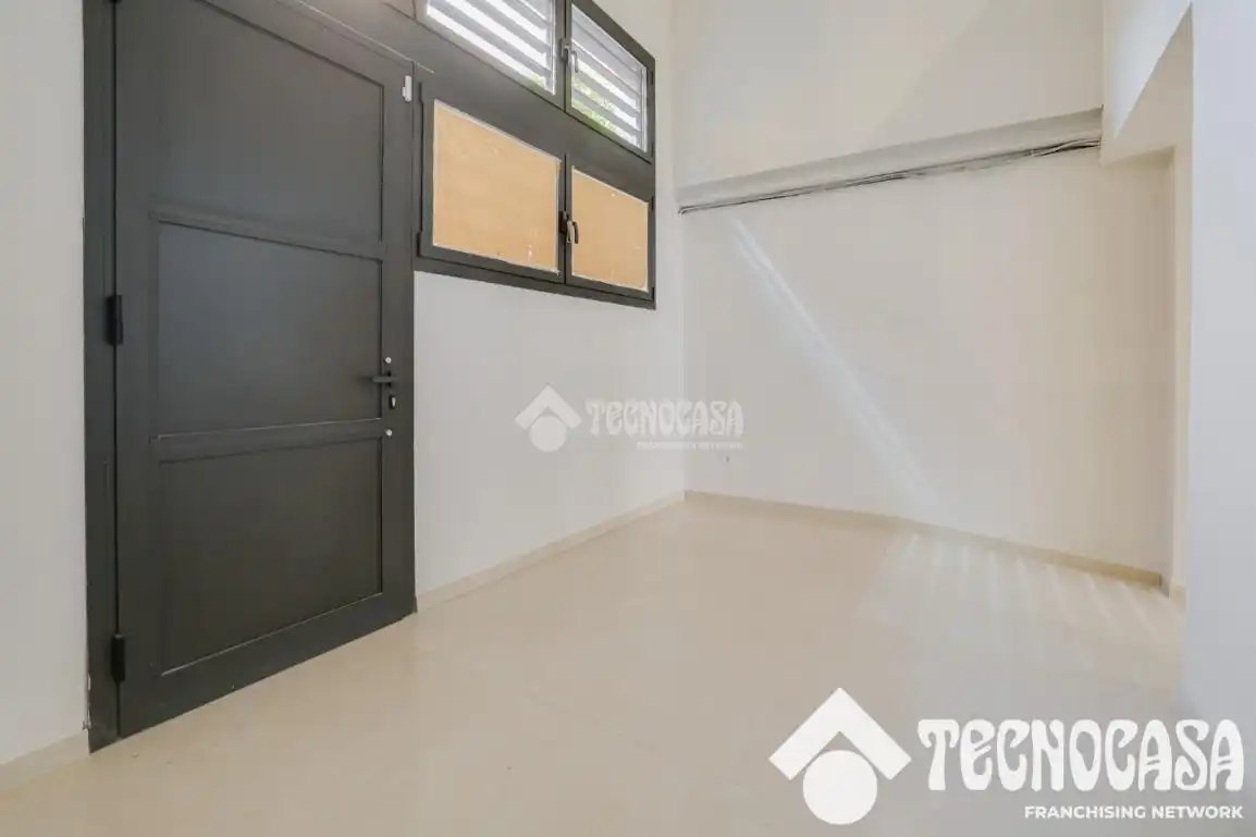 Casa bifamiliare in vendita a Sant Andreu, imagen 2