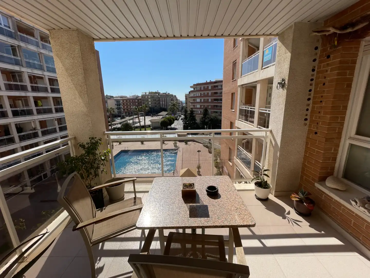 Terrassa de Apartament en venda en Vinyols i els Arcs amb Terrassa, Moblat i Forn