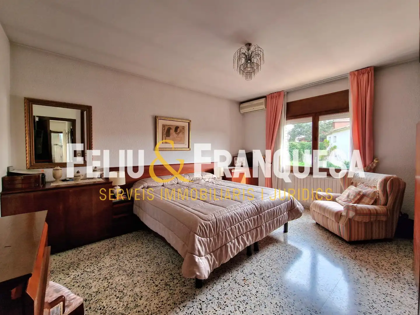 Bedroom of Houses for sale in Sant Cugat del Vallès  with Heating, Private garden and Terrace