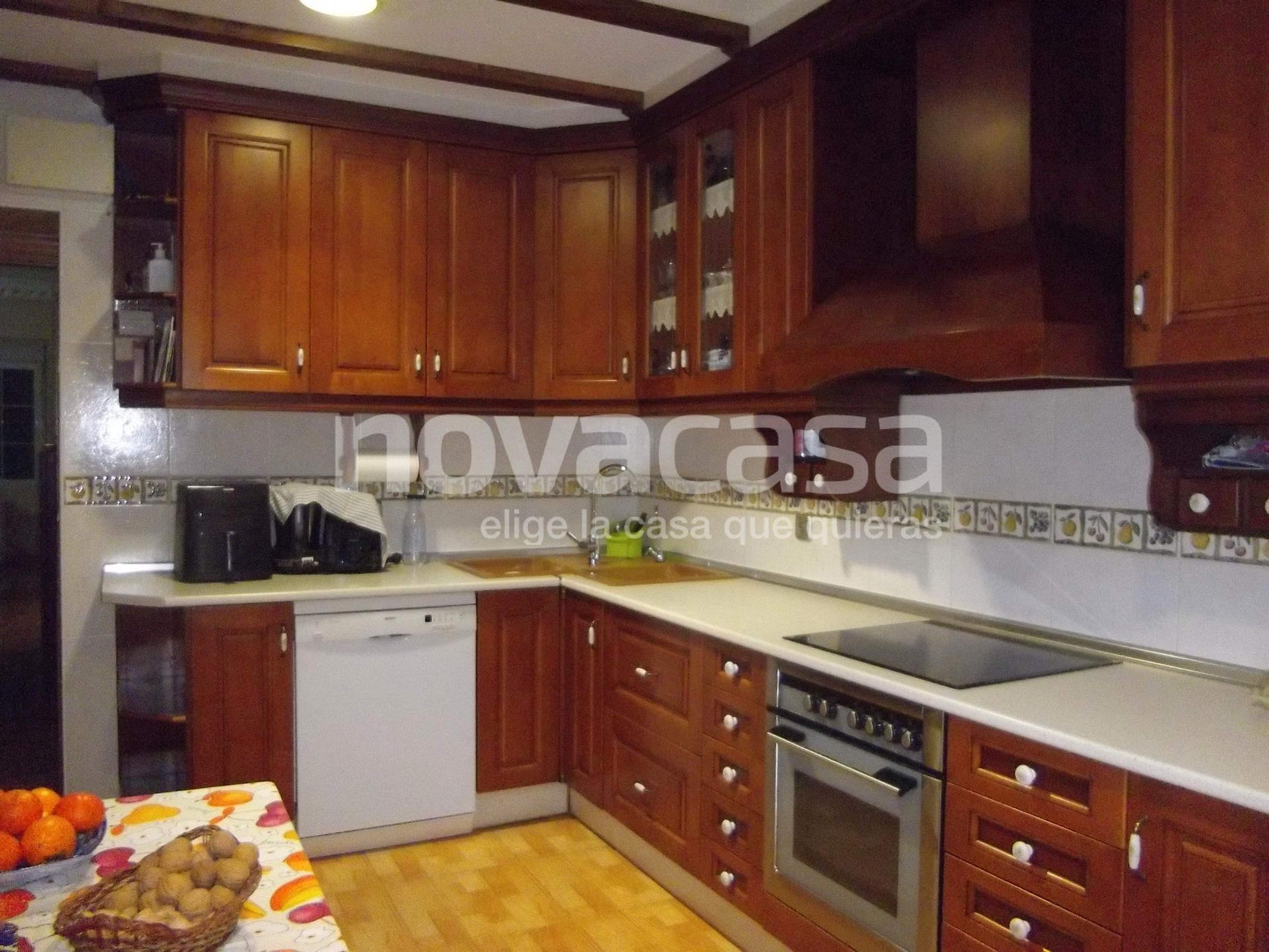 Cuina de Casa adosada en venda en  Albacete Capital amb Calefacció, Terrassa i Traster