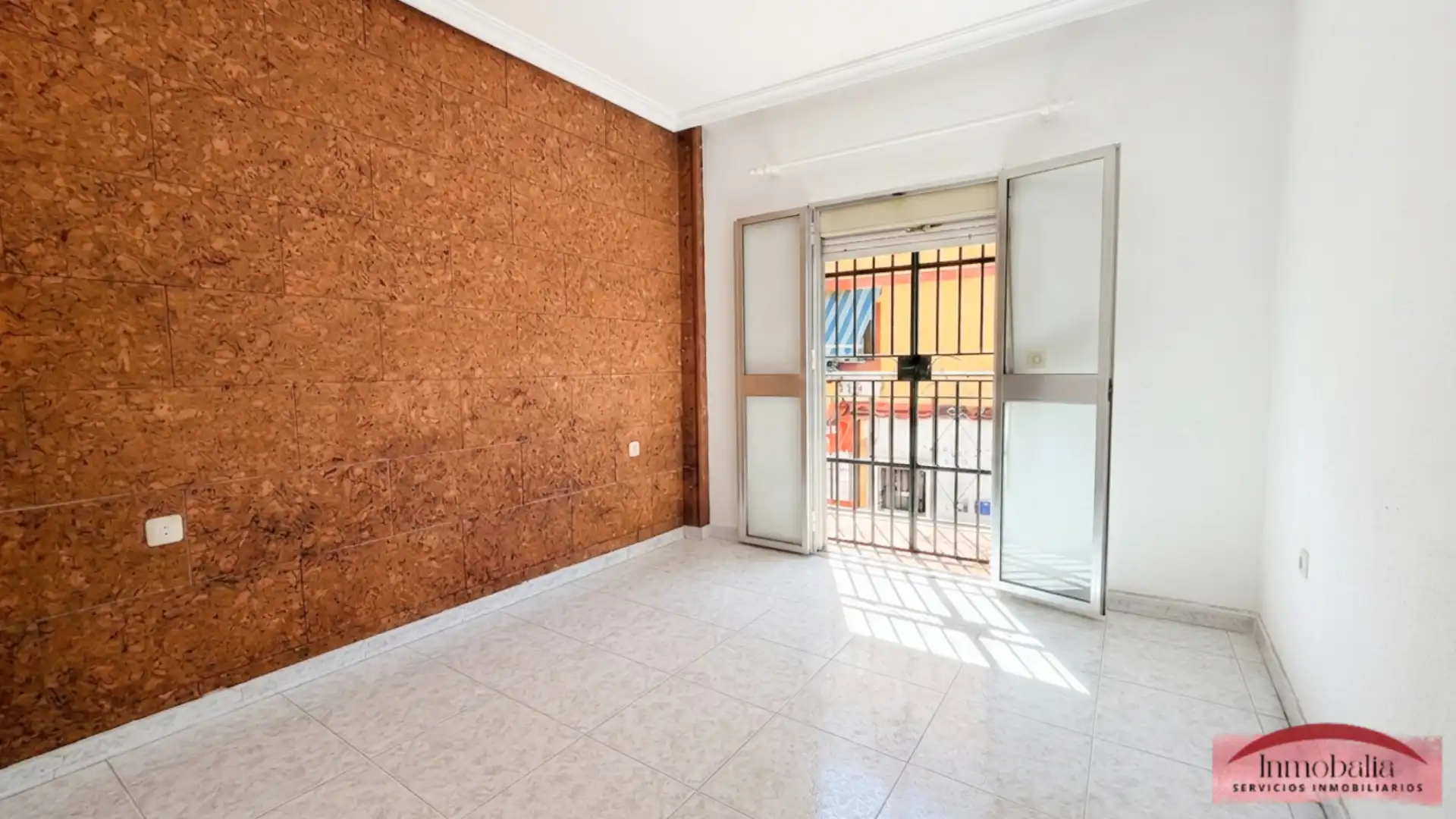 Bedroom of Flat for sale in Sevilla  with Air Conditioner, Terrace and Storage room