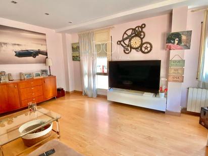 Living room of Flat for sale in Premià de Mar  with Air Conditioner and Swimming Pool