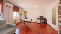 Living room of Flat for sale in  Barcelona Capital  with Air Conditioner, Heating and Parquet flooring