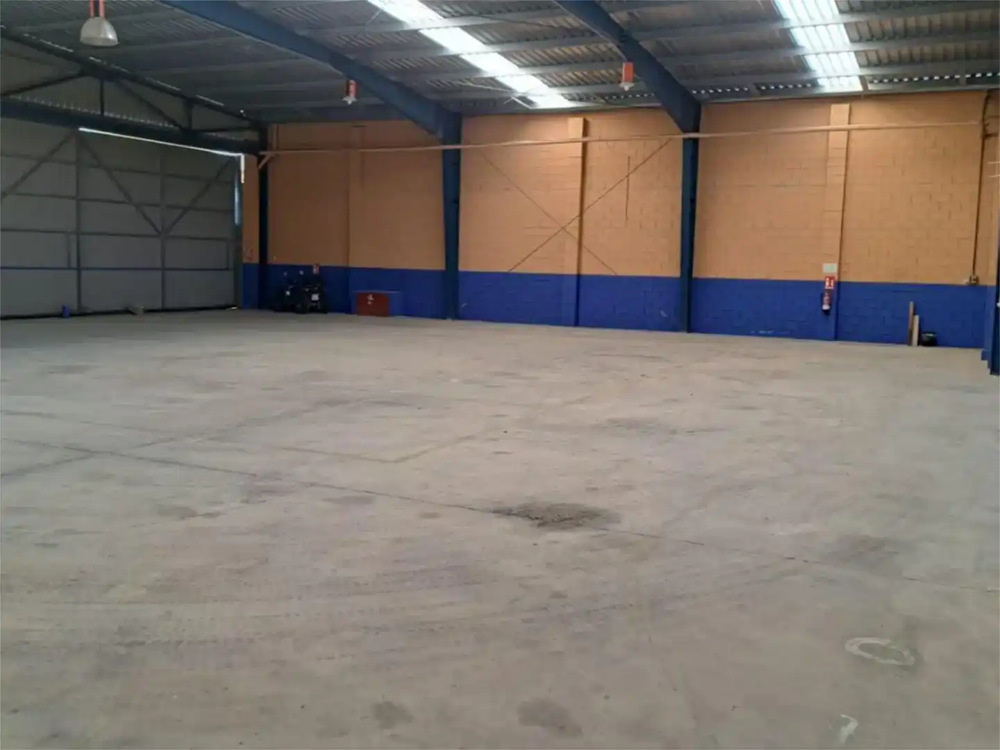 Nau industrial de lloguer en Alcorisa