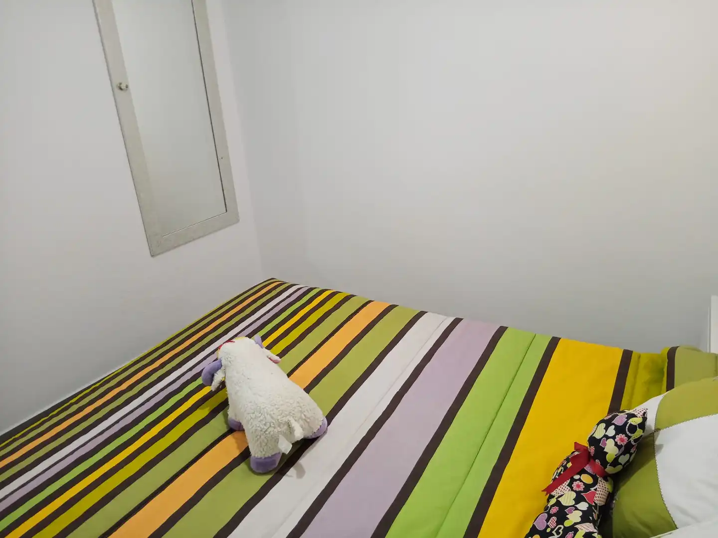 Bedroom of Houses for sale in Calles  with Furnished, Oven and Washing machine