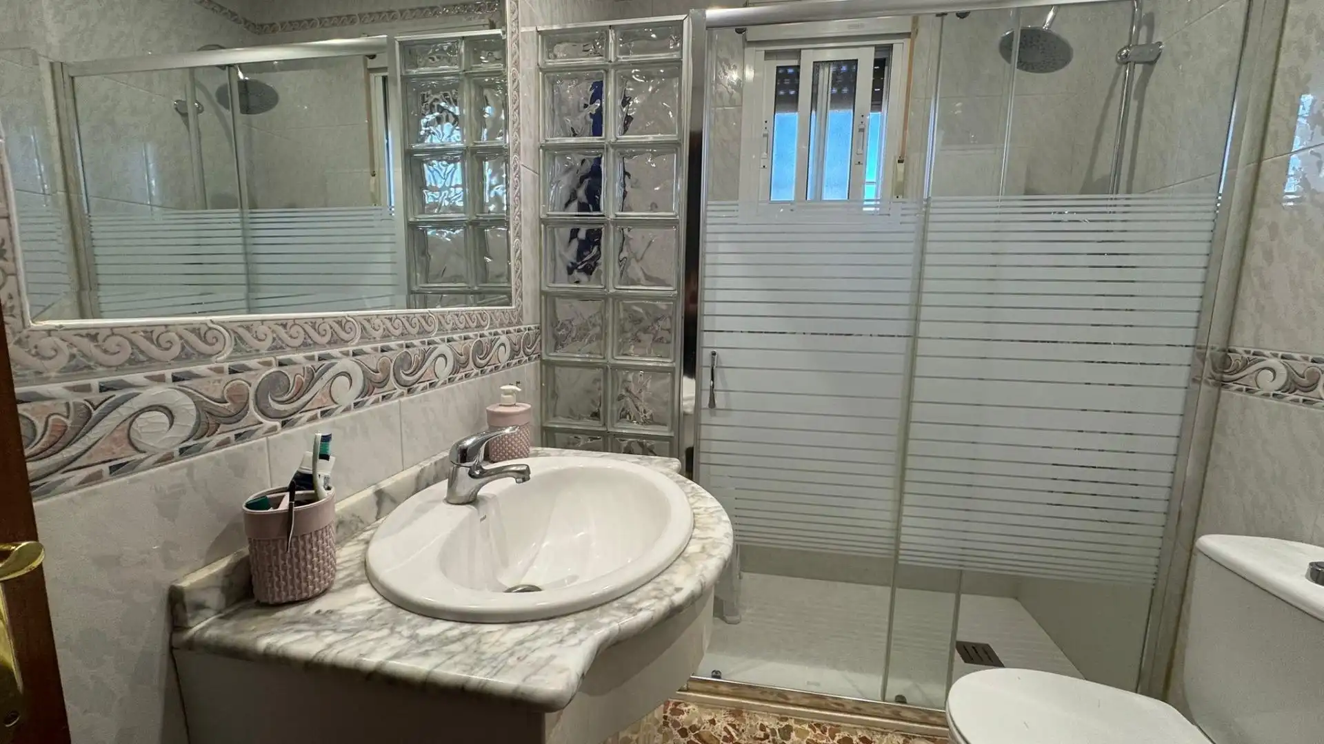 Bathroom of Houses for sale in Córdoba  with Swimming Pool