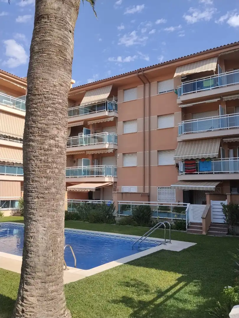 Pis amb piscina en venda a Carrer Segre, imagen 10