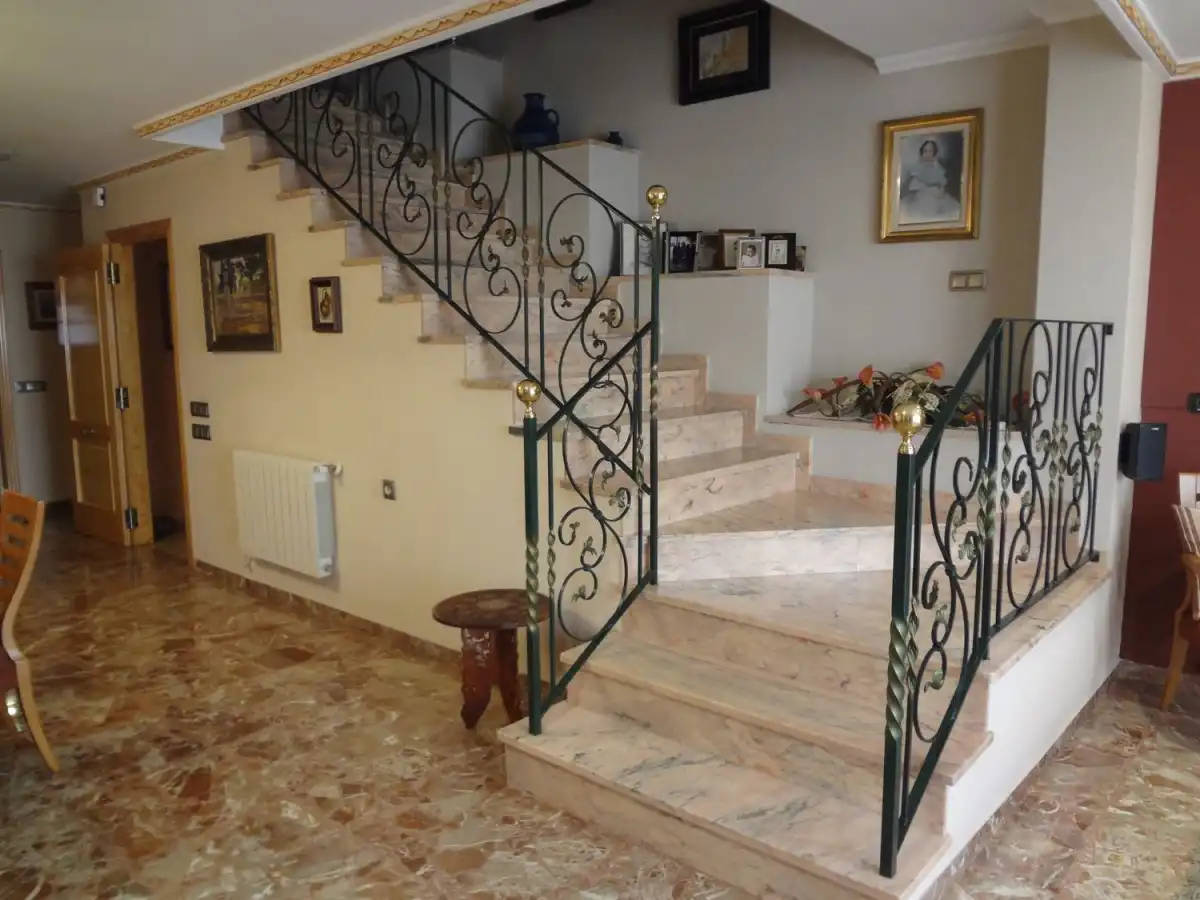Casa amb terrassa en venda a Massalfassar