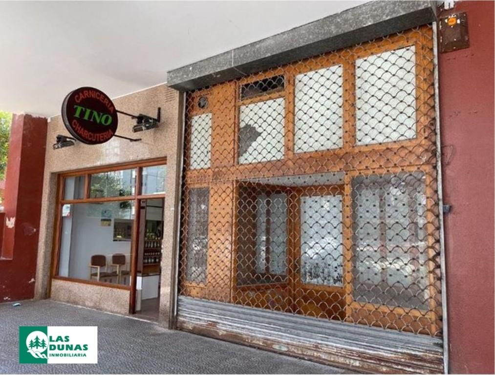Exterior view of Premises for sale in Santander